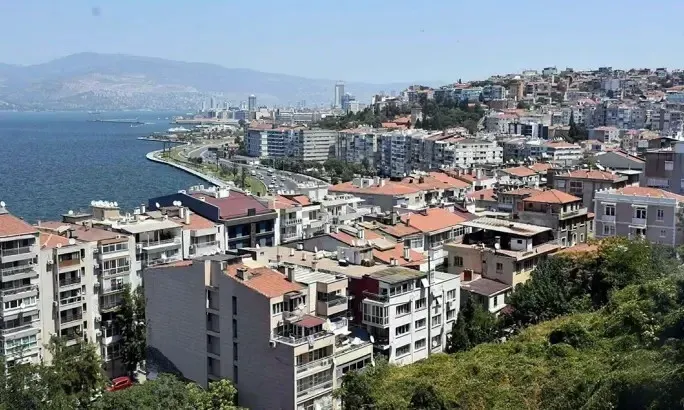 izmirden-ev-alanlar-o-ilceye-akin-etti-hangi-ilcede-kac-ev-satildi-sampiyon-belli-oldu-1793395641308.png