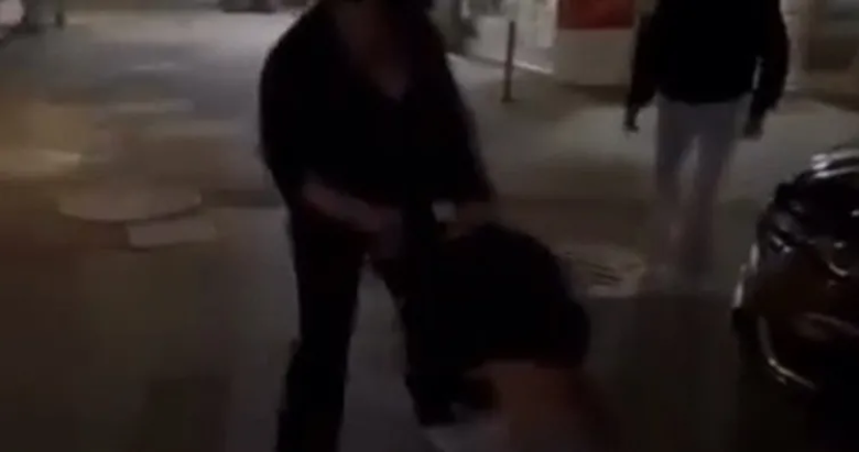 Bursa’da skandal görüntü! Önce anlaşamadılar sonra birbirine girdiler