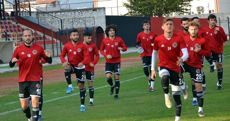 Karşıyaka ile Turgutluspor 17 yıl sonra rakip