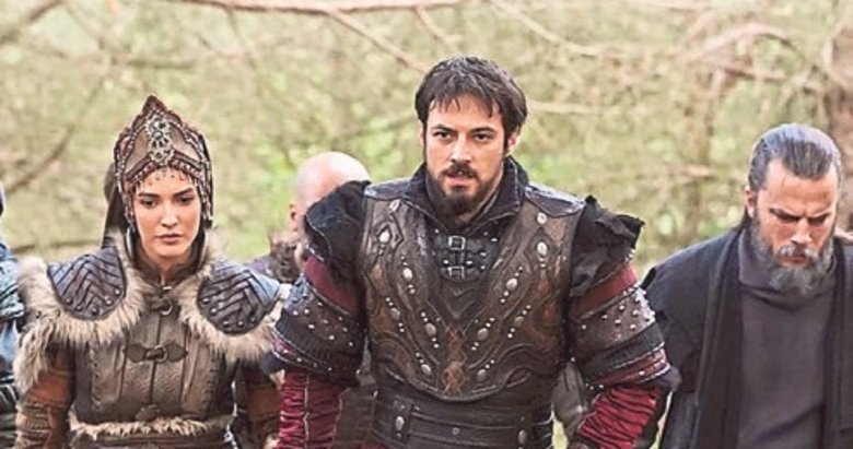 Orhan Bey’in oyunu obaya sevinç oldu