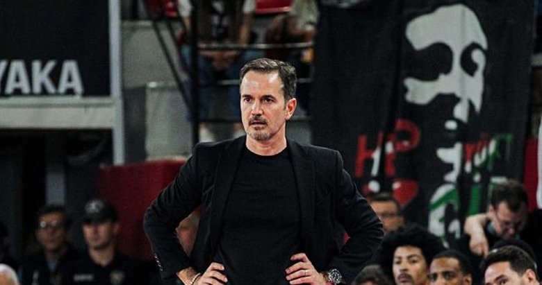 Karşıyaka’da Ahmet Çakı dönemi sona erdi