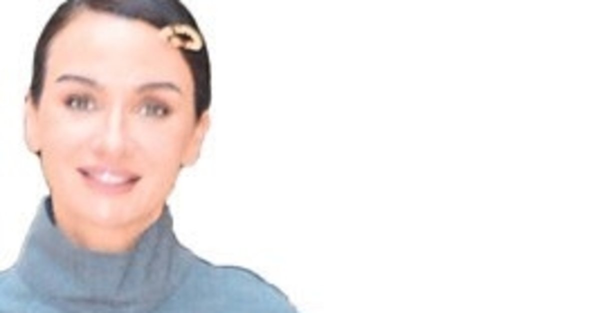 Yeni sezon ürünlerini inceledi