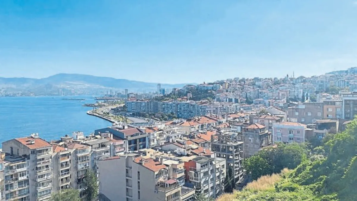 İzmir’de konut fiyatları geriledi