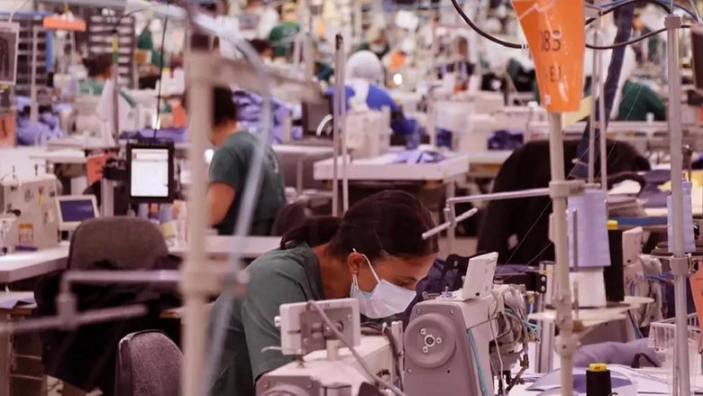 Dünyaca ünlü giyim markasından İzmir kararı! Fabrikasını ve istihdamını büyütüyor