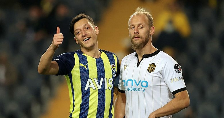 Mesut Özil bombası