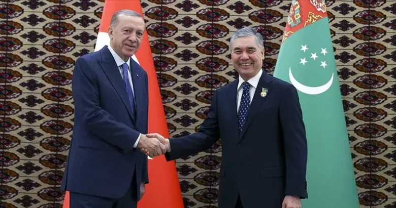 Başkan Erdoğan, Türkmenistan milli lideri ile görüştü