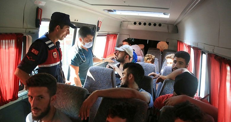 Muğla Milas’ta 12 düzensiz göçmen yakalandı