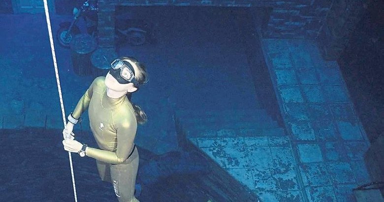 Şahika’dan dünyanın en derin havuzunda idman