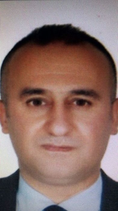 İzmir’de karısının boğazını bıçaklayarak öldürdü! Katil kocadan tüyler ürperten hareket: Fotoğraflarını çekmiş!