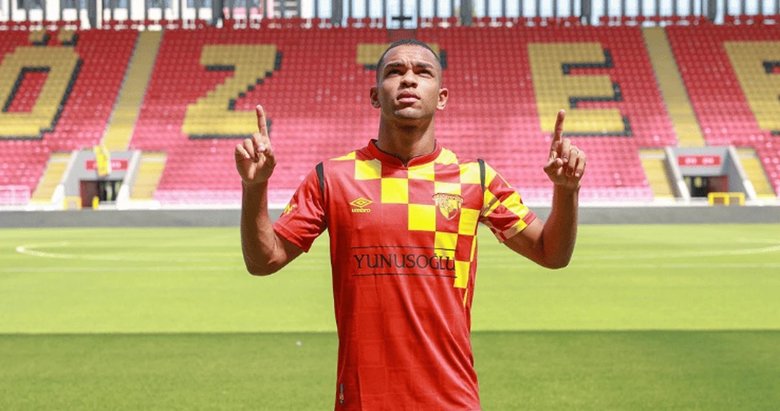 Gürsel Aksel’in golcüsü Juan