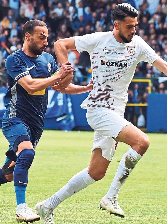 Şölen devam ediyor