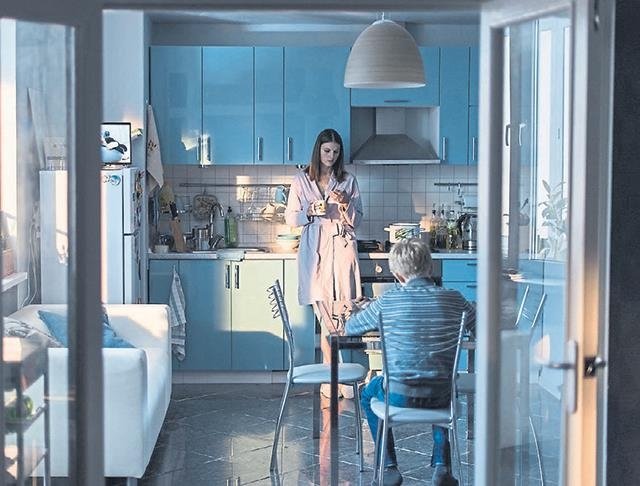 Sinemaseverlere ödüllü film dopingi