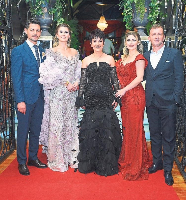 Çamdibi’nin iki önemli ailesini buluşturan nişan