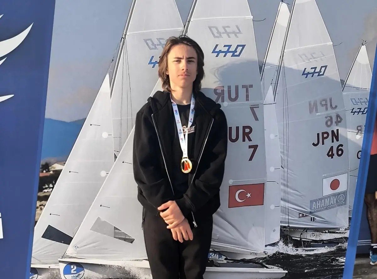 Çeşme’nin gururu Deniz!