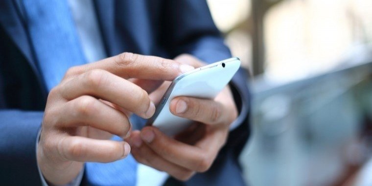 Akıllı telefon kullanımı obezite riskini artırıyor