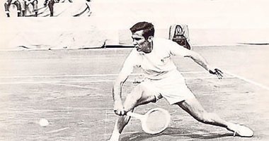 Türk tenisinin öncüsü Nazmi Bari