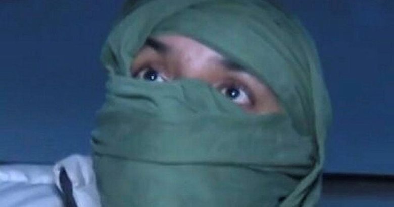 Göçmen kaçakçısını kaşlarının arasındaki yara izi ele verdi