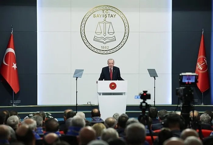 Başkan Erdoğan: Milletin hakkını yiyenin gözünün yaşına bakmayacağız