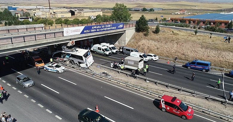 9 kişinin hayatını kaybettiği kazada ön rapor: Şoförün doğrudan etkisi var