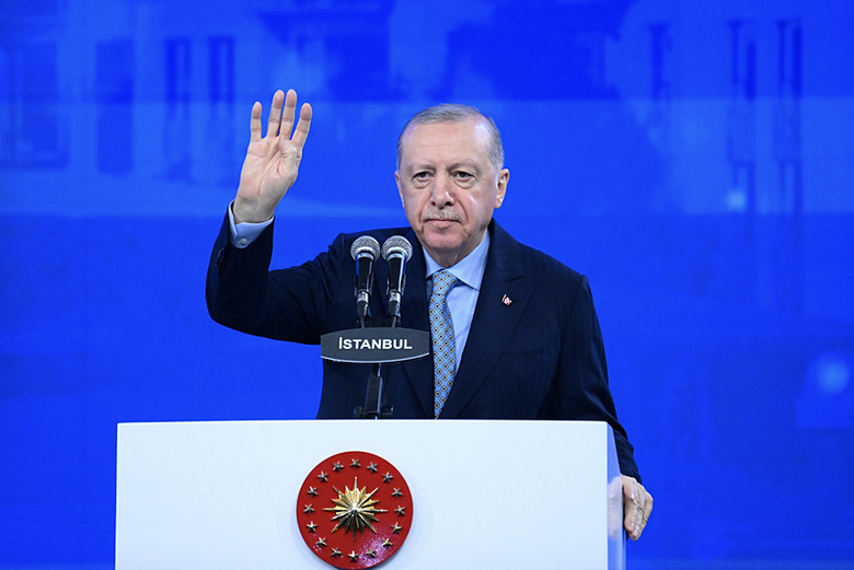 TOKİ KURA ÇEKİMİ BAŞLADI | Başkan Erdoğan düğmeye bastı: Yeni evler sahiplerini bulacak!