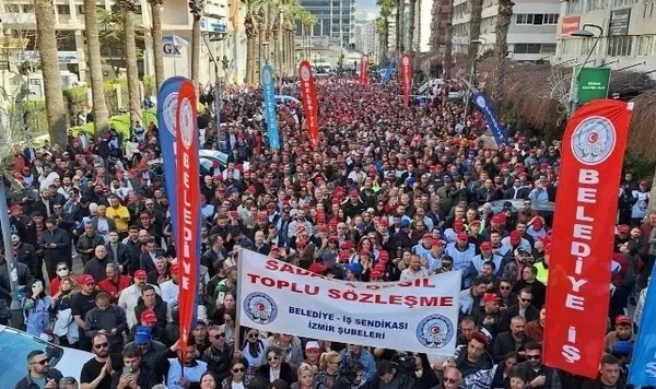 izmirde-grev-karari-cikti-300-arac-kontak-kapatiyor-1783101690727.png