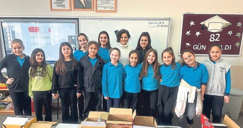 İlkokul ögrencileri Ramazan ruhunu yaşatıyor