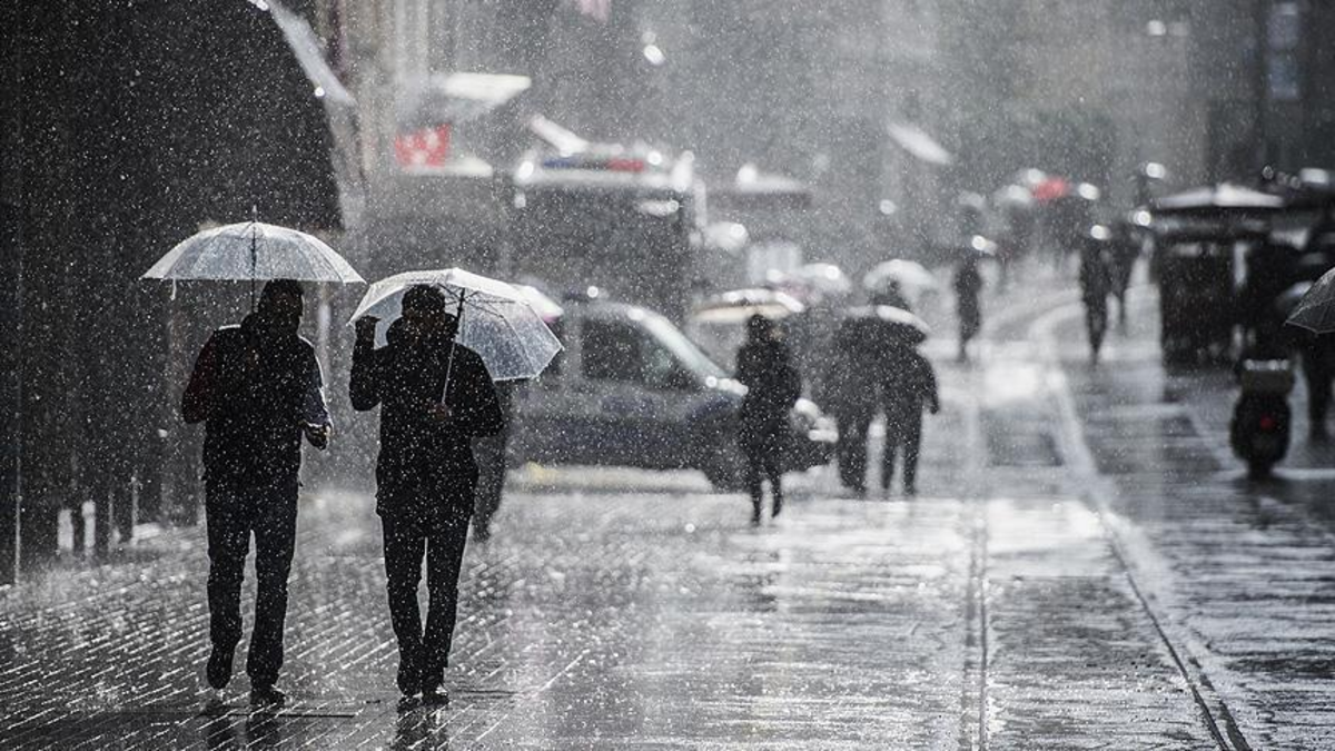 Kuvvetli sağanak kapıda! 15 il için sarı kod verildi: Meteoroloji'den o illere uyarı
