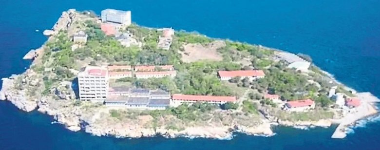 PKK’nın fesih kararı sonrası ilk ziyaret: Pervin Buldan İmralı’ya gitti