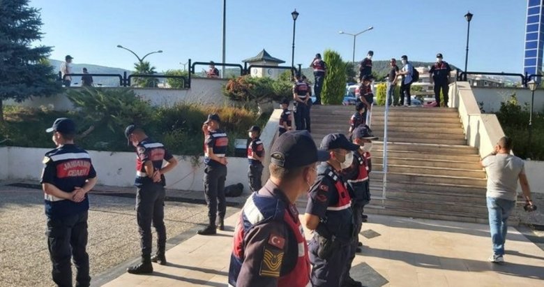 Pınar Gültekin’in katili Cemal Metin Avcı adliyeye getirildi