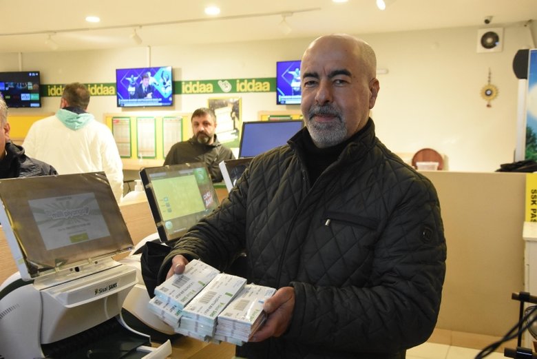 Büyük ikramiye vuran bilet bu bayiden satıldı