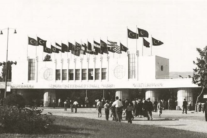 Zaman Tuneli Ve Izmir Fuari Sarmasik Haberleri