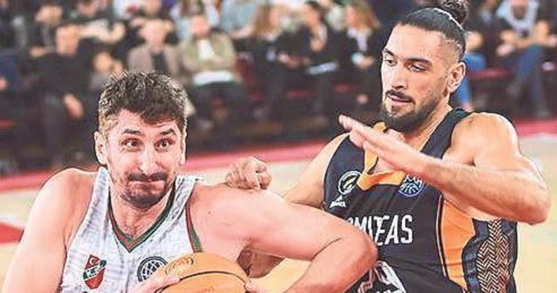 Karşıyaka’da Muhsin gitti