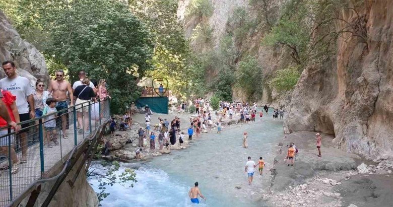 Saklıkent Kanyonu’nu 590 bin kişi ziyaret etti