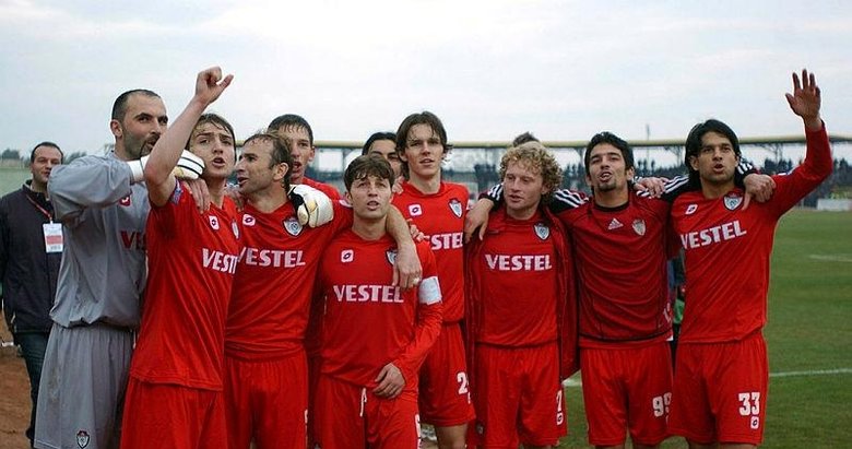 Manisaspor sessiz sedasız düşüyor