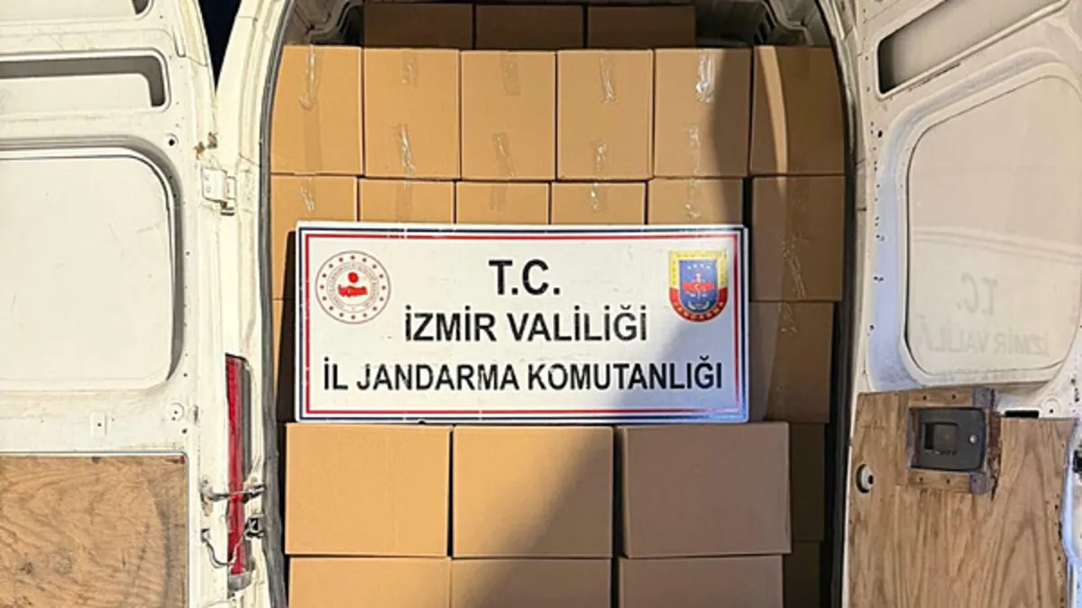 İzmir'de minibüsten çıkanlar şoke etti! Değeri 1,6 milyon liradan fazla...