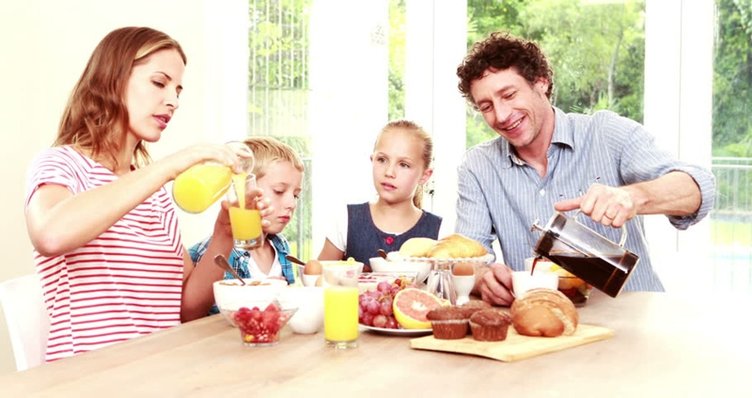 Çocuklar için en iyi kahvaltı nasıl olmalı?