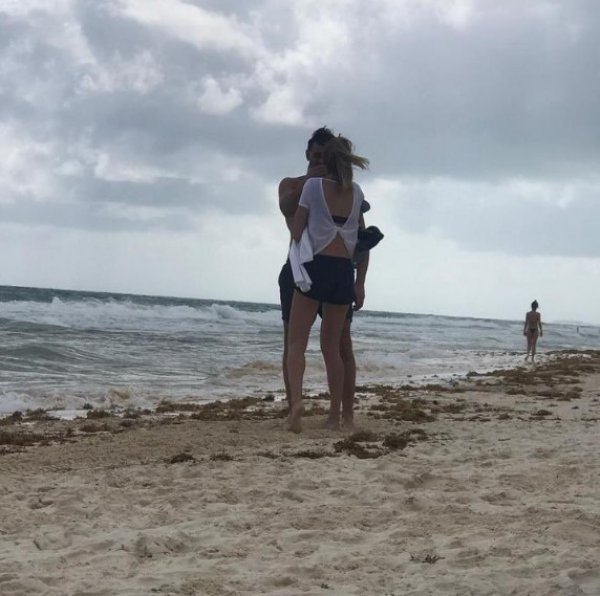 Şeyma Subaşı Meksika sahillerinde yeni sevgilisiyle görüntülendi