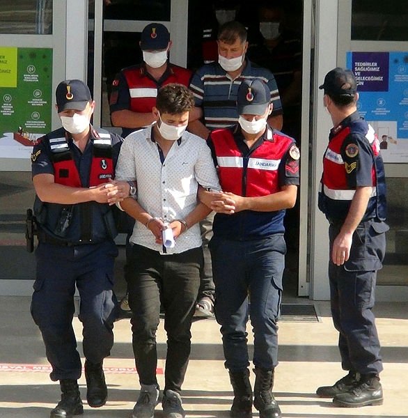Alacakları için adam kaçıran 3 kişi tutuklandı