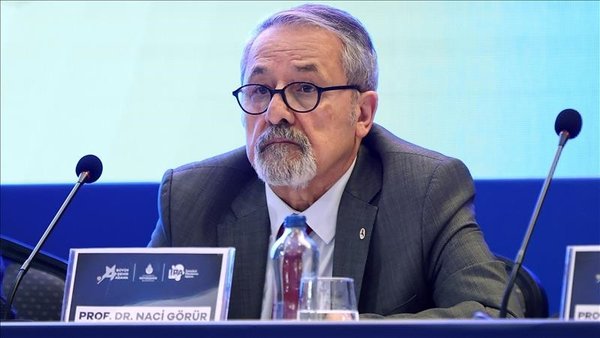 prof-dr-naci-gorurden-egeye-korkutan-deprem-uyarisi-1752146586211.jpeg