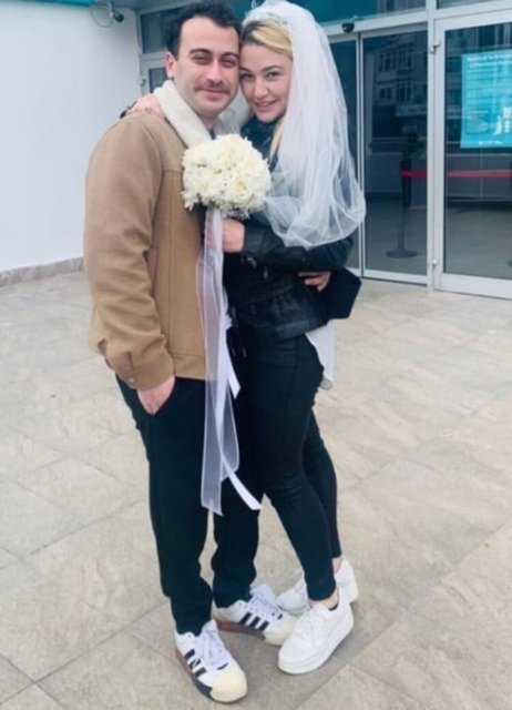 ’Yüzyüzeyken Konuşuruz’un solisti Kaan Boşnak’ın eşi Başak Ceylan Torun’dan şiddet itirafı!