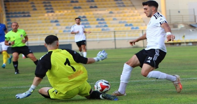 İzmir derbisinde Bucaspor güldü