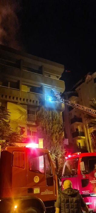 Marmaris’te akılalmaz olay! Otel sahibine kızdı binayı ateşe verdi