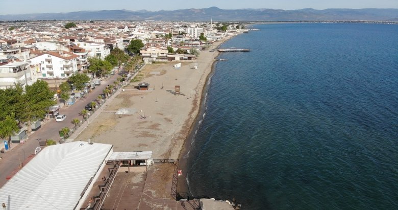 Balıkesir’de plajlar ve sahiller boş kaldı