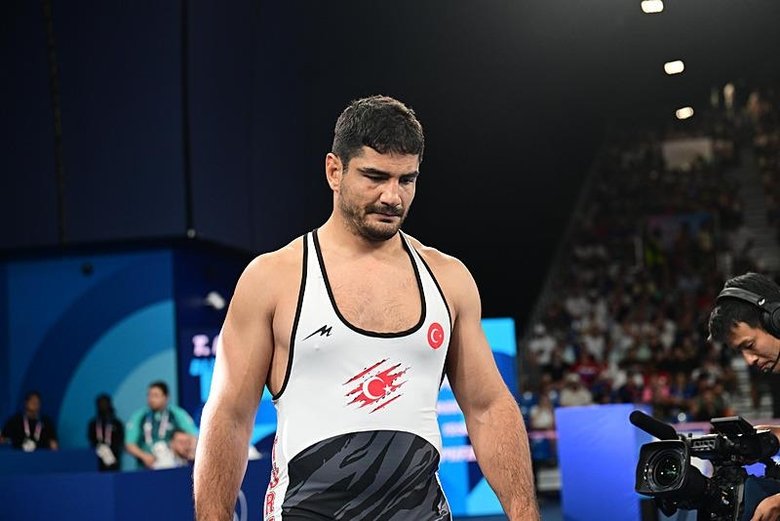 Buse Naz gümüşte kaldı