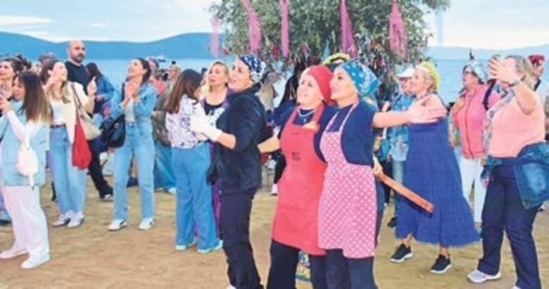 Bodrum’daki şenlikte renkli görüntüler
