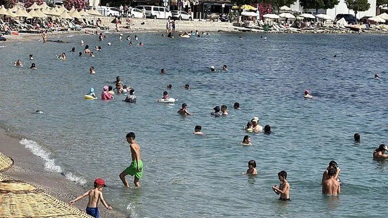 bodrumda-yaz-mesaisi-basladi-1782672766468.jpeg