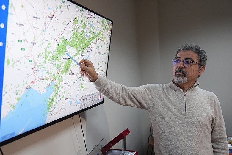 prof-dr-sozbilir-o-bolgeyi-isaret-etti-deprem-enerjisi-bitmedi-yeni-faylar-harekete-gecebilir-1769928750579.jpeg