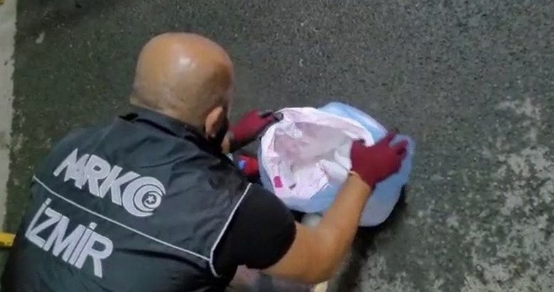 İzmir’de ekiplerden operasyon! Kilolarca uyuşturucu ele geçirildi