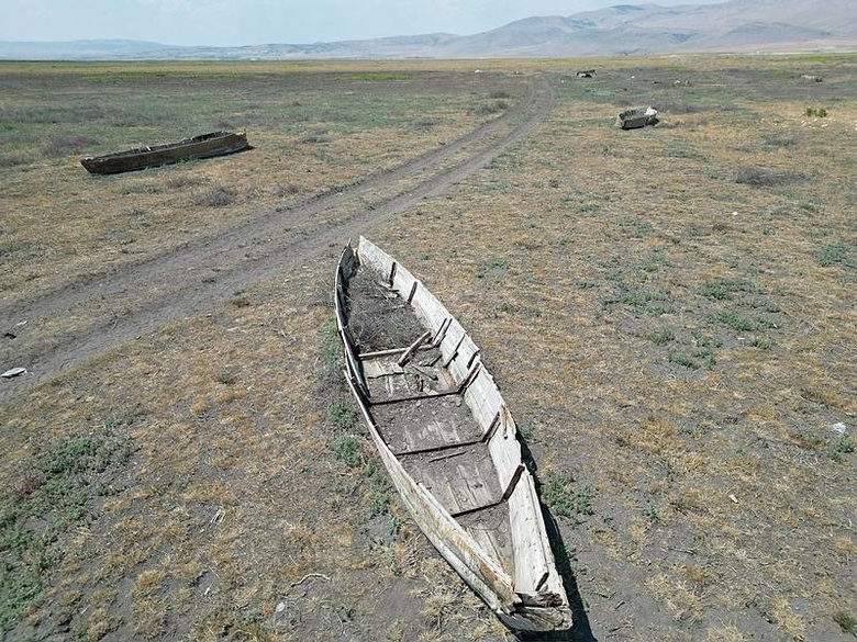Türkiye’nin en büyük göllerinden biriydi! Eber Gölü’nde içler acısı manzara