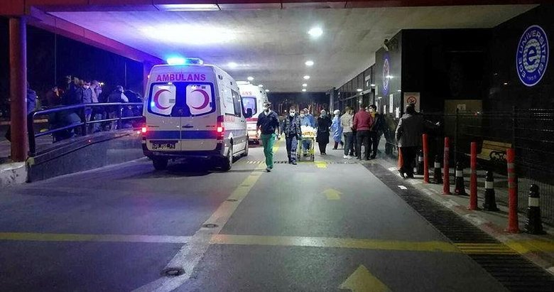 İzmir’de meydana gelen iki ayrı trafik kazasında 2 kişi öldü